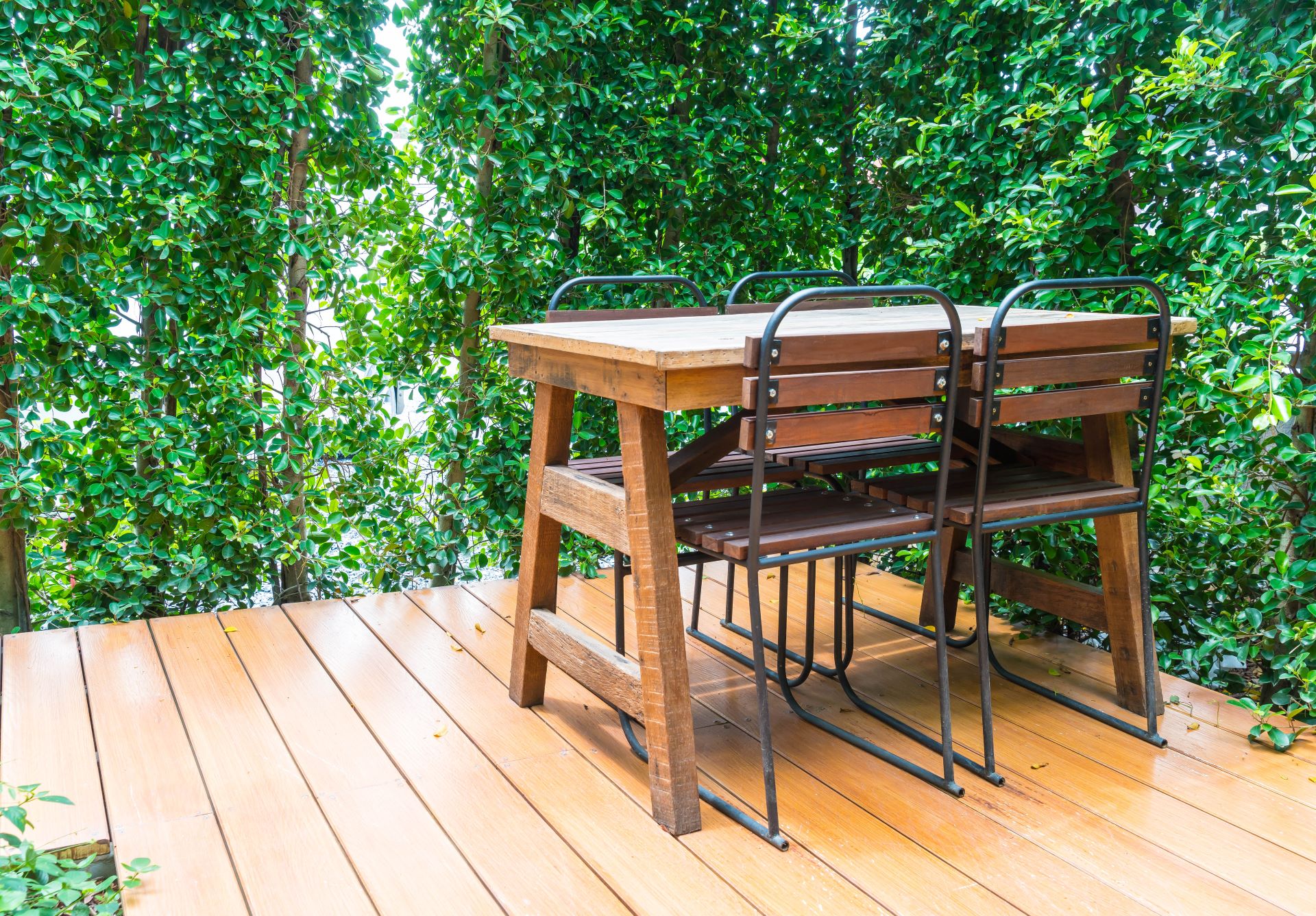 Balcony and Deck Safety Risks Often Overlooked